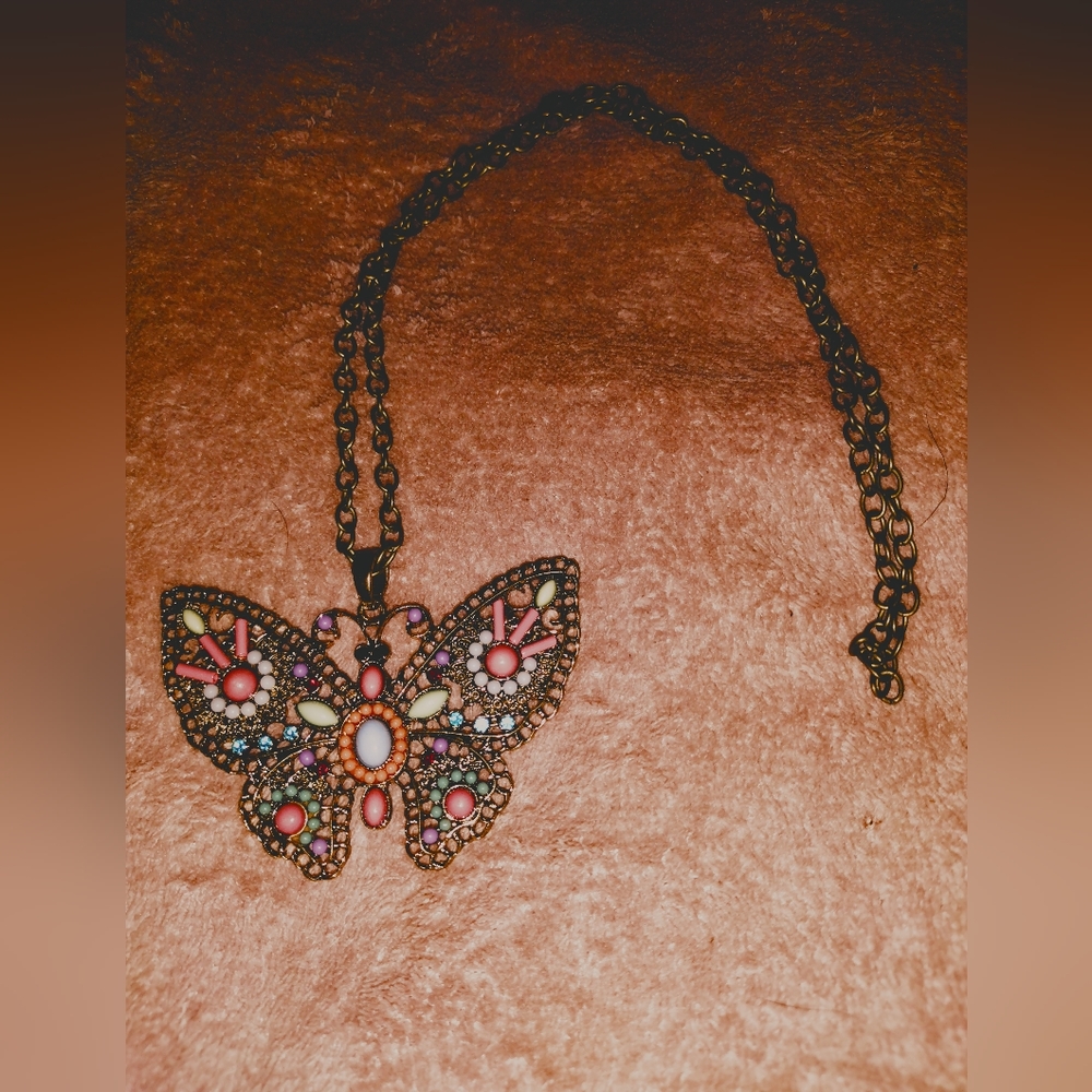 The Queenz Evolving Butterfly Necklace